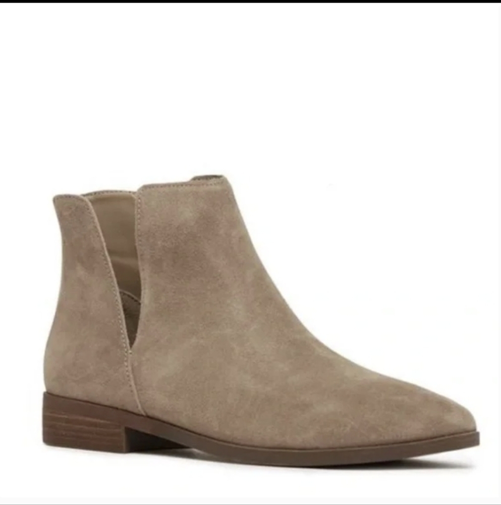 Steve Madden Yaal Leather Flat Ankle Boot Women's 9M